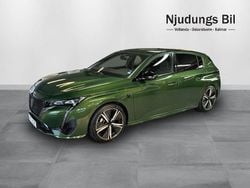 Grön Begagnad 2024 Peugeot 308 GT Halvkombi | 259 900 kr (Marknadspris)