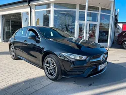 Svart Begagnad 2023 Mercedes CLA250e Shooting Brake AMG Kombi | 358 000 kr (Marknadspris)