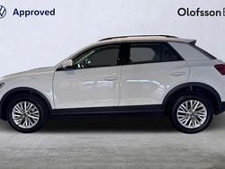 Vit Begagnad 2022 VW T-Roc Life SUV | 269 000 kr (Marknadspris)