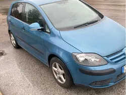 Blå Begagnad 2005 VW Golf Plus Cross Trendline Minibuss | 23 000 kr (Marknadspris)