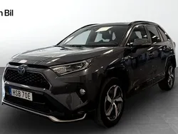 Mörkgrå Begagnad 2020 Toyota RAV4 Hybrid Active SUV | 379 900 kr (Marknadspris)