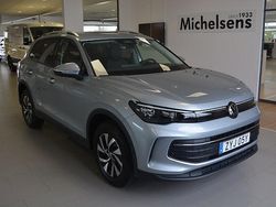 Silver Ny 2025 VW Tiguan Edition SUV | 519 900 kr (Bra pris)