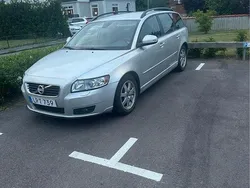 Grå Begagnad 2011 Volvo V50 Momentum Kombi | 40 000 kr (Superpris)