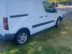Vit Begagnad 2016 Citroën Berlingo Minibuss | 56 000 kr (Bra pris)