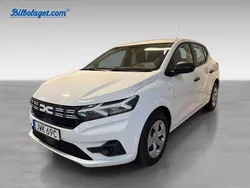 Vit Begagnad 2024 Dacia Sandero Essentiel Halvkombi | 155 000 kr (Marknadspris)