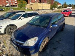 Blå Begagnad 2008 Opel Astra Halvkombi | 10 000 kr (Superpris)