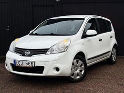 Vit Begagnad 2010 Nissan Note Halvkombi | 37 900 kr (Marknadspris)