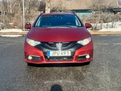 Röd Begagnad 2014 Honda Civic Sport Kombi | 59 900 kr (Bra pris)