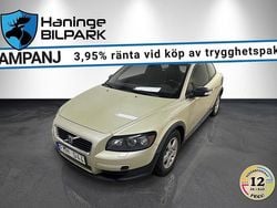 Grön Begagnad 2007 Volvo C30 Kinetic Halvkombi | 49 995 kr (Marknadspris)