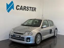 Silver Begagnad 2001 Renault Clio II Halvkombi | 439 900 kr