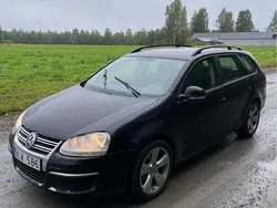 Svart Begagnad 2008 VW Golf VI Kombi | 15 000 kr (Lite dyr)