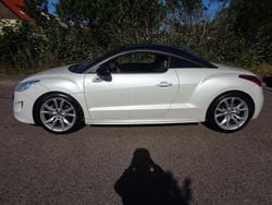 Vit Begagnad 2010 Peugeot RCZ Sportkupé | 80 000 kr (Marknadspris)