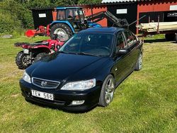Begagnad 2002 Honda Accord Sedan | 40 000 kr