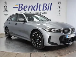 Svart Begagnad 2024 BMW 330e M Sport Kombi | 519 500 kr (Marknadspris)