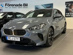 Grå Begagnad 2024 BMW 120 M Sport Halvkombi | 459 000 kr
