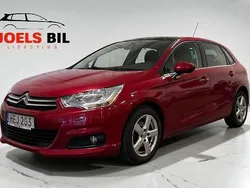 Röd Begagnad 2014 Citroën C4 Halvkombi | 59 900 kr (Marknadspris)