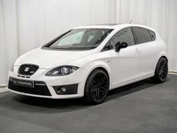 Vit Begagnad 2010 Cupra Leon Halvkombi | 109 900 kr (Marknadspris)