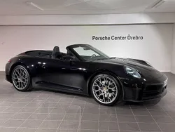 Svart Begagnad 2024 Porsche 911 Carrera Cabriolet Cab | 1 699 000 kr