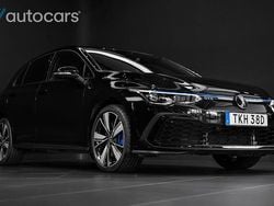 Svart Begagnad 2020 VW Golf VIII GTE Halvkombi | 337 500 kr (Dyr)