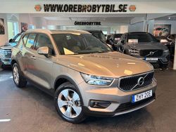 Grå Begagnad 2021 Volvo XC40 Momentum SUV | 314 900 kr (Lite dyr)