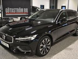 Svart Begagnad 2022 Volvo V60 Kombi | 305 000 kr (Bra pris)