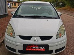 Vit Begagnad 2005 Mitsubishi Colt Halvkombi | 17 900 kr (Bra pris)