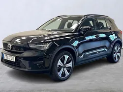 Svart Begagnad 2023 Volvo XC40 Core SUV | 345 000 kr