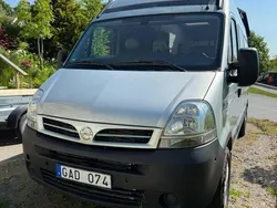 Grå Begagnad 2008 Nissan Interstar Van | 249 000 kr