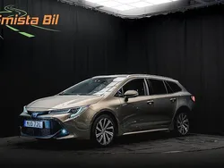 Grön Begagnad 2022 Toyota Corolla Hybrid Style Kombi | 249 800 kr (Lite dyr)