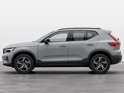 Grå Ny 2025 Volvo XC40 Plus SUV | 454 900 kr (Bra pris)