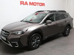 Ljusbrun Begagnad 2021 Subaru Outback SUV | 324 800 kr (Marknadspris)