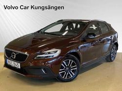 Brun Begagnad 2018 Volvo V40 CC Business Edition Kombi | 204 800 kr (Marknadspris)