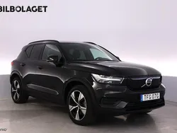 Svart Begagnad 2021 Volvo XC40 Core SUV | 324 800 kr