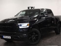 Svart Begagnad 2020 RAM 1500 Pickup | 595 000 kr (Marknadspris)