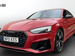 Tangoröd metallic Begagnad 2022 Audi A5 Competition Sportkupé | 379 000 kr