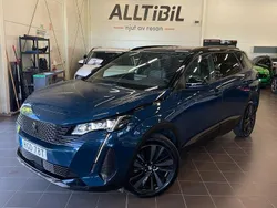 Blå Begagnad 2024 Peugeot 5008 GT Minibuss | 309 900 kr (Marknadspris)