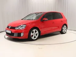 Röd Begagnad 2010 VW Golf VI GTI Halvkombi | 129 900 kr (Lite dyr)