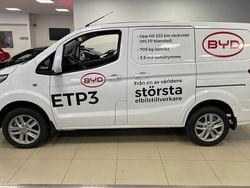 Vit Begagnad 2022 BYD ETP3 Van | 349 875 kr