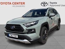 Grön Begagnad 2022 Toyota RAV4 Hybrid SUV | 429 500 kr (Lite dyr)