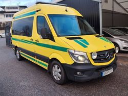 Flerfärgad Begagnad 2015 Mercedes Sprinter Van | 199 000 kr