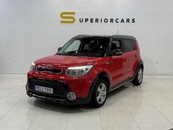 Röd Begagnad 2016 Kia Soul SUV | 119 900 kr (Dyr)