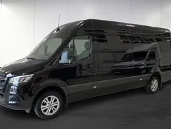Svart (black) Begagnad 2022 Mercedes Sprinter Van | 619 900 kr