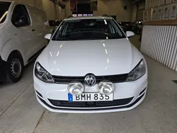 Vit Begagnad 2014 VW Golf VII Kombi | 99 900 kr (Marknadspris)