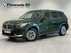 Grön Begagnad 2023 BMW iX1 SUV | 419 000 kr (Superpris)