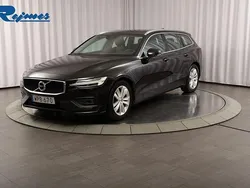 Svart Begagnad 2018 Volvo V60 Momentum Kombi | 219 800 kr (Bra pris)