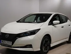 Vit Begagnad 2023 Nissan Leaf N-Connecta Halvkombi | 198 800 kr (Marknadspris)