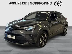 Mörkgrå (grå) Begagnad 2022 Toyota C-HR Edition SUV | 284 000 kr (Marknadspris)