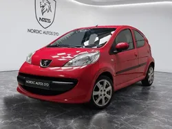 Röd Begagnad 2006 Peugeot 107 Halvkombi | 19 900 kr (Lite dyr)