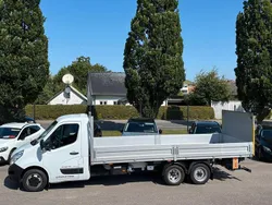 Vit Begagnad 2018 Renault Master Van | 373 750 kr