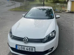 Vit Begagnad 2011 VW Golf VI Halvkombi | 75 000 kr (Dyr)